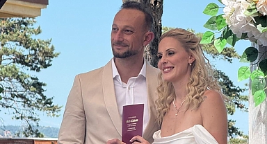 Murat Apaydın ve Melis Ece Yurtsever çiftinin mutlu günü