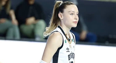 ÖZEL HABER | Sude Gümüş: ''Sahada birlikte hareket eden bir takım olmak benim için çok önemli''