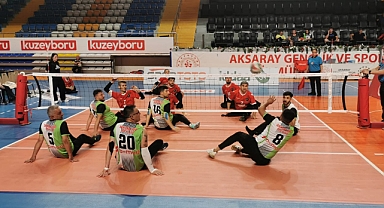 TVF Oturarak Voleybol 1. Ligi Final Etabında ikinci gün sona erdi