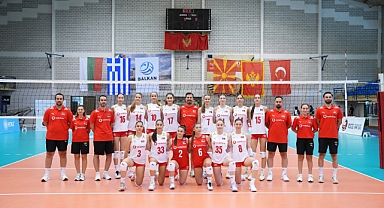 U16 Kız Milli Takımımız galibiyet ile başladı