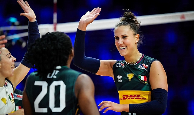 Anna Danesi üçüncü diplomasını aldı