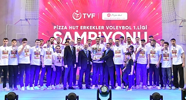 Şampiyon takım şampiyon oyuncularını bırakmadı
