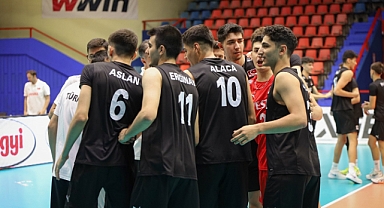 U19 Erkek Milli Takımımız Balkan Şampiyonasında yarı finalde