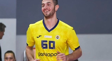 Akkuş Belediyespor'dan orta oyuncu transferi