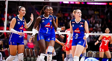 Fransa, Çin'i turnuva dışına itti