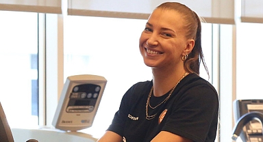 Meliha Diken ve Dilay Özdemir sağlık kontrolünden geçti