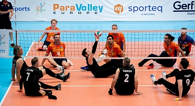 Oturarak Voleybol Erkek Milli Takımımız, Hollanda'yı mağlup etti