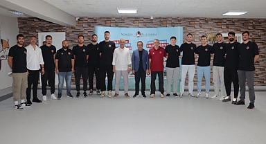 Sungurlu Belediyespor'dan imza şovu