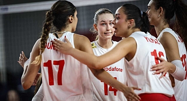 U21 Kadın Milli Takımımız beş set sonunda mağlup oldu