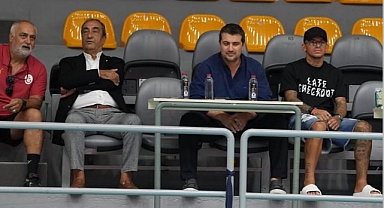 Galatasaray ve İstanbul BBSK’da önemli isimler maçı takip etti