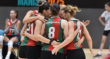 İnfo Yatırım Karşıyaka ilk galibiyetini aldı