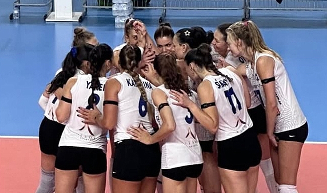 Beş setlik maçta kazanan Çanakkale Belediyespor