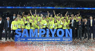 Fenerbahçe 2-0 geriden gelip AXA Sigorta Şampiyonlar Kupası'nı evine götürdü