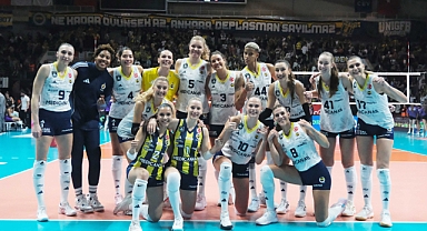 Fenerbahçe Medicana, Ankara'dan galibiyetle dönüyor