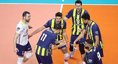 Fenerbahçe Medicana, Spor Toto'ya set vermedi