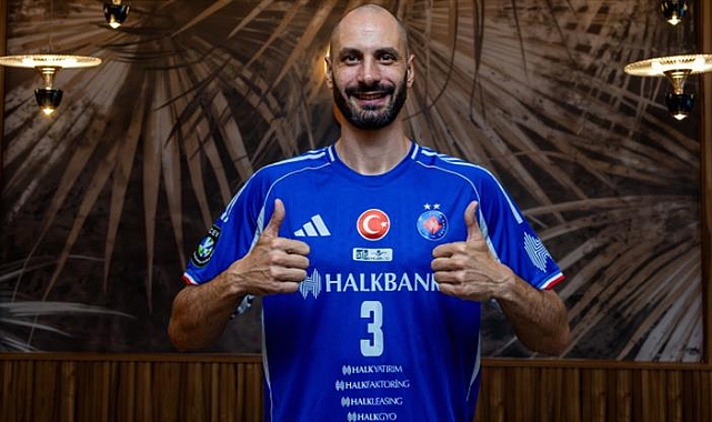 Matey Kaziyski yeniden Halkbank'ta