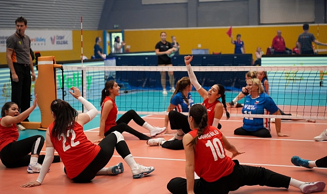 Oturarak Voleybol Kadın Milli Takımımız Gümüş Milletler Ligi'nde finalde