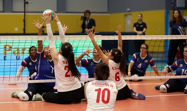 Oturarak Voleybol Kadın Milli Takımımız, Gümüş Milletler Ligi'nde gümüş madalyanın sahibi oldu