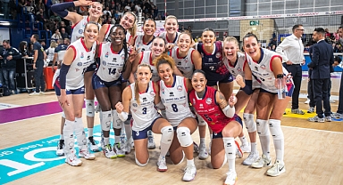 Savino Del Bene Scandicci üç puanla başladı