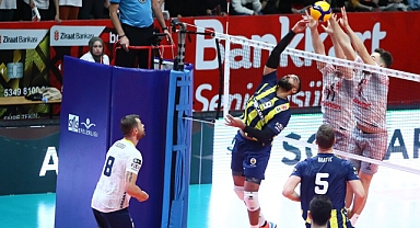 SMS Grup Efeler Ligi'nde ilk hafta sona erdi