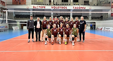 Temiz Enerji Birliği galibiyetle başladı