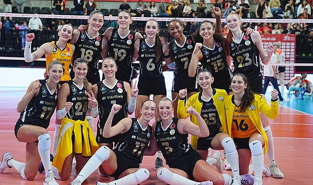 VakıfBank, Eczacıbaşı deplasmanını kayıpsız geçti
