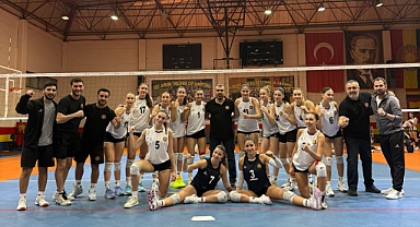 Yeşilyurt, Vefa Spor'a set vermedi