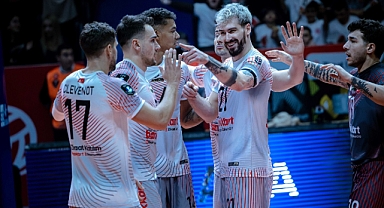 Ziraat Bankkart Fenerbahçe'yi bir kez daha devirdi