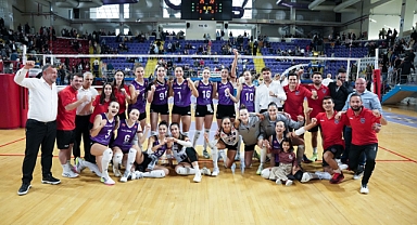 Afyon Belediyesi Yüntaş, PTT Spor’a set vermedi