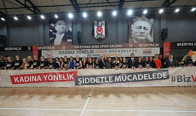 Beşiktaş Kadın takımları Kadına Yönelik Şiddete Karşı sahada!