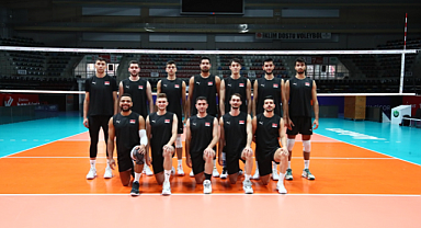 Erkek Milli Takımımız sahaya çıkıyor