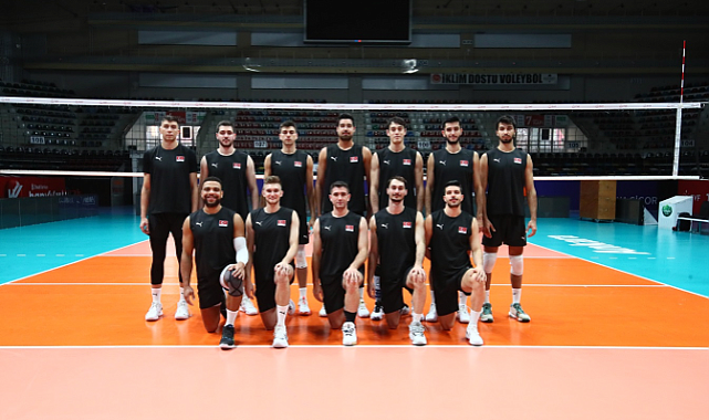 Erkek Milli Takımımız sahaya çıkıyor