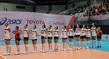 İşitme Engelliler Milli Kadın Voleybol Takımımız ikide iki yaptı  
