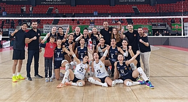 Yeşilyurt Karşıyaka’yı evinde devirdi