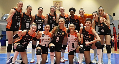 Eczacıbaşı'ndan 3-0'lık net galibiyet