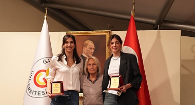 Galatasaray'ın yıldızları Spor Zirvesi'ne katıldı