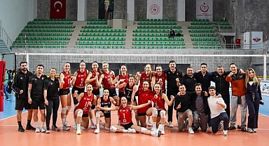 Denizli Büyükşehir Belediyespor, Fenerbahçe’yi mağlup etti 