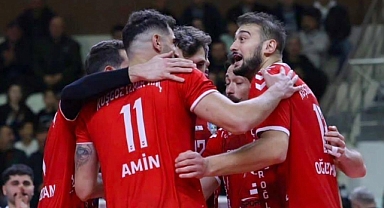 Kuşgöz İzmir Vinç Akkuş Belediyespor üç puanı üç sette aldı