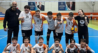 Yedidağ, Midi Erkekler Süper Ligi'nde ilk yarıyı lider tamamladı