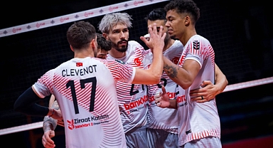 Ziraat Bankkart liderliğini sürdürdü