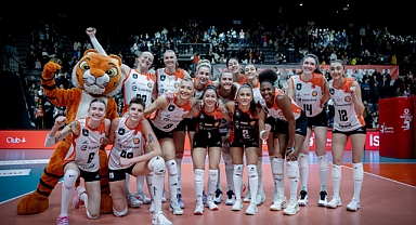 Eczacıbaşı Dynavit'ten evinde net galibiyet