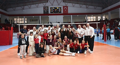 İba Kimya TED Ankara Kolejliler’den kritik galibiyet 