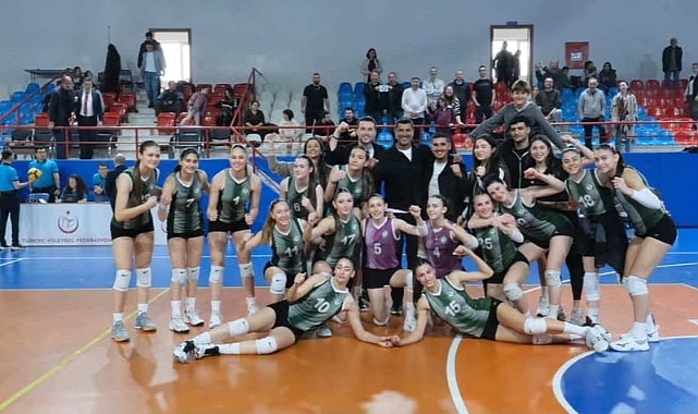 İzmir DSİ set vermeden kazandı