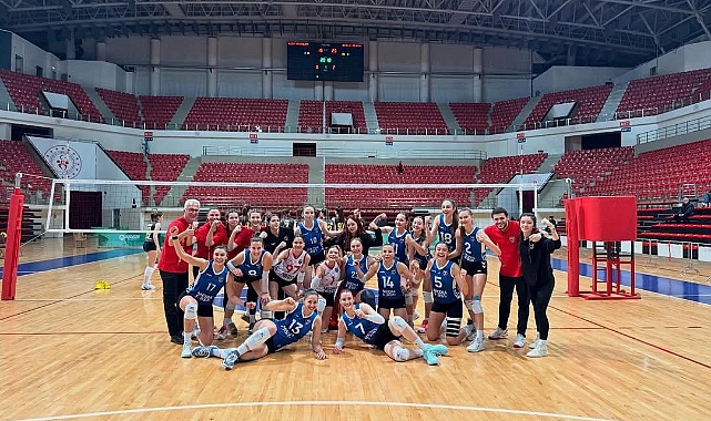 Media First Ayvalık Gelişim Spor set vermedi