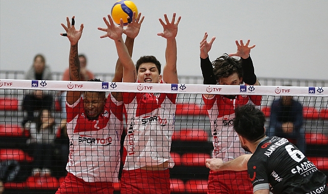 On Hotels Antalya Belediyespor'u yenen İstanbul Gençlik tur atladı