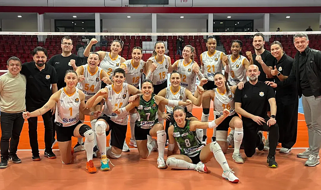 Sakarya Voleybol, İlbank'a set vermedi 