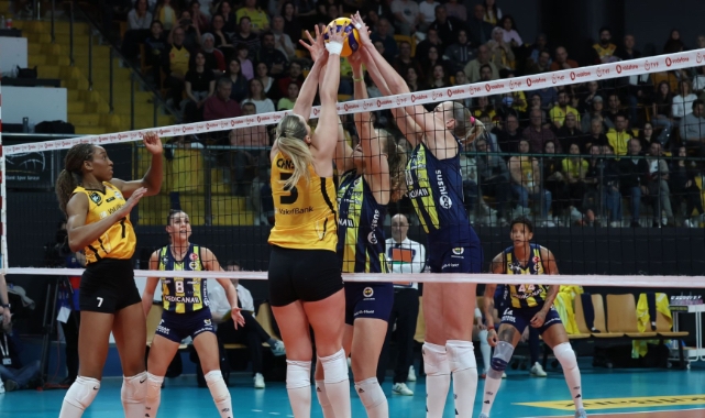 VakıfBank, Fenerbahçe'yi 3-1 mağlup etti