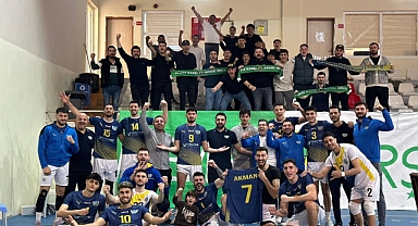 Yücelen Anamur Spor’dan set vermeden galibiyet