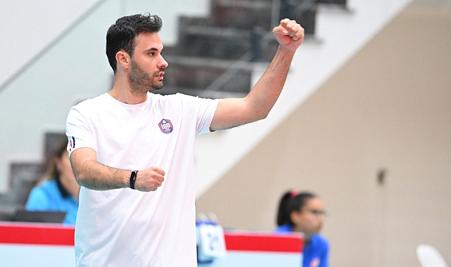 Yunus Öçal yeniden Yunanistan'da 