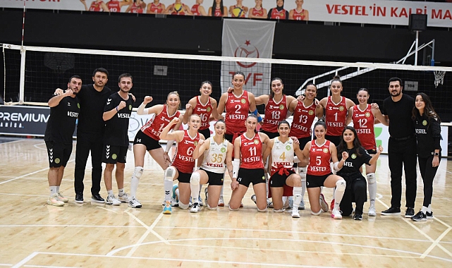 Zorlu maçta galibiyet lider Vestel Manisa Büyükşehir Belediyespor’un 